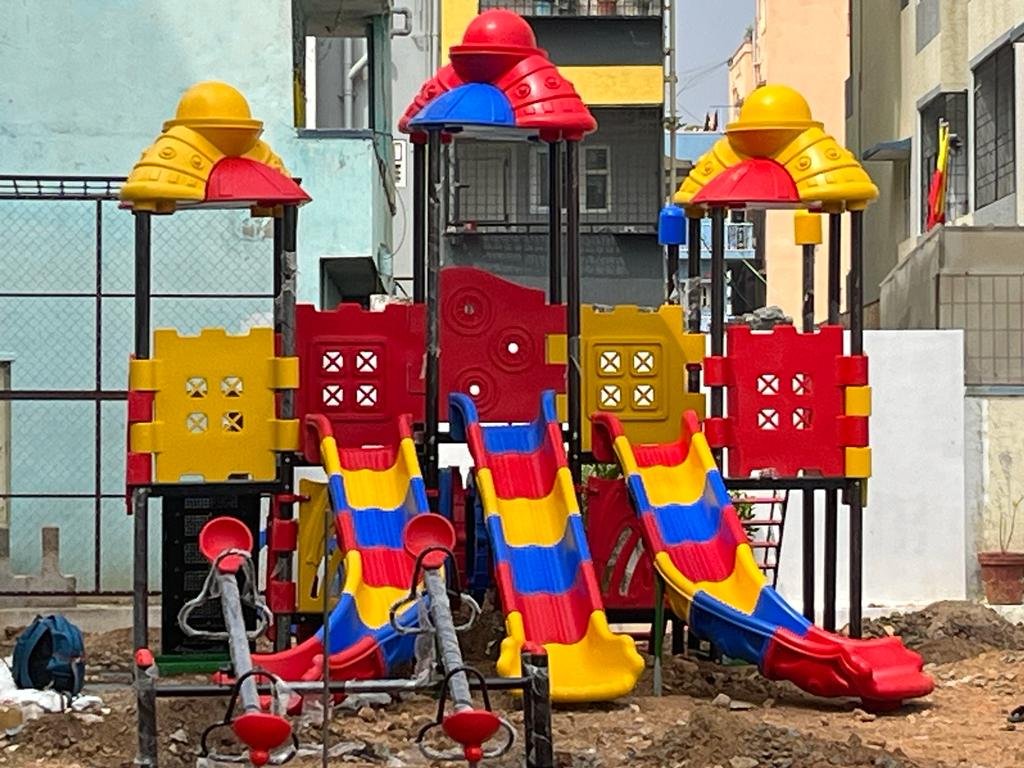 Outdoor Play Structure